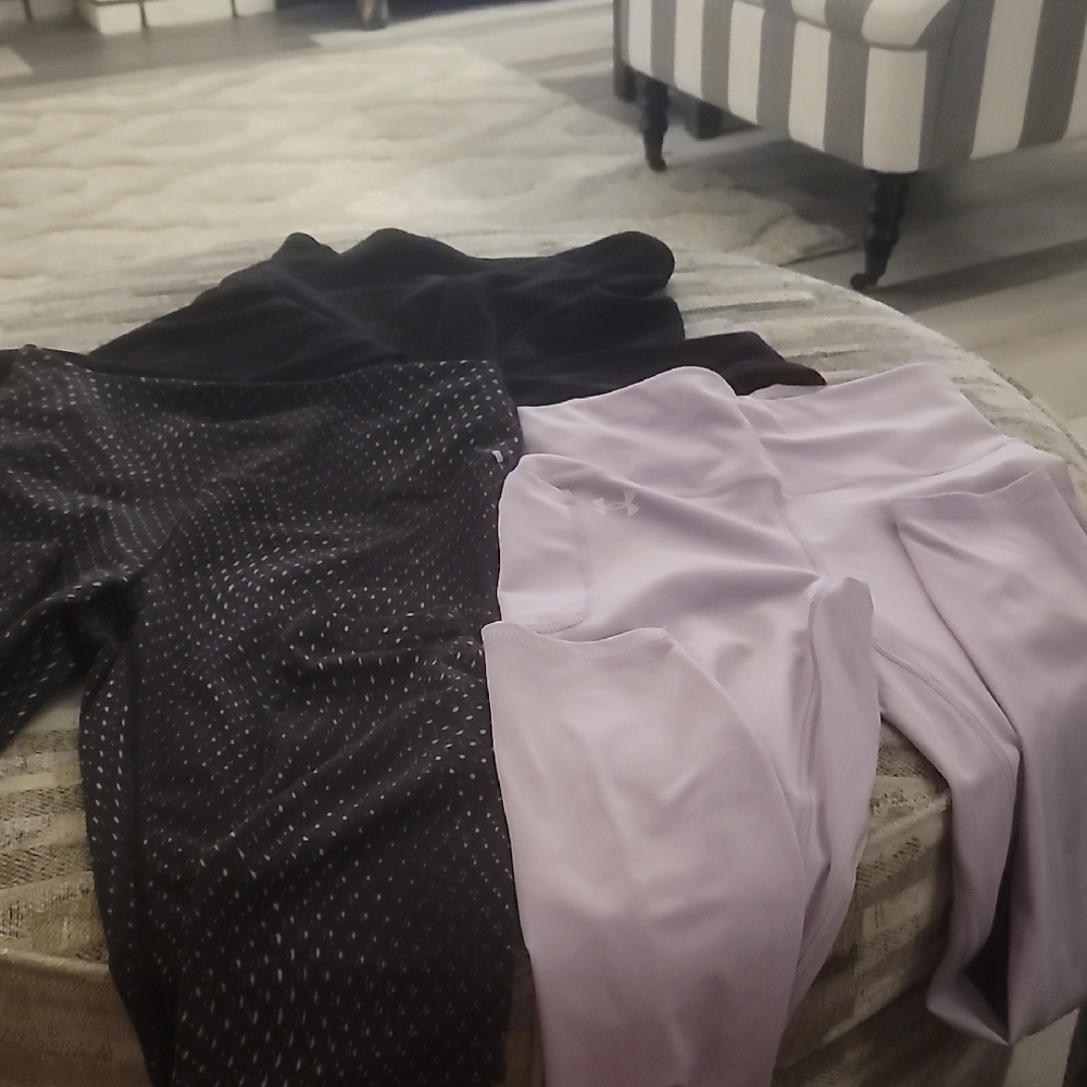 3 BRANDS OF LEGGINGS BUNDLED